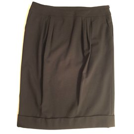 Burberry-Skirts-Black