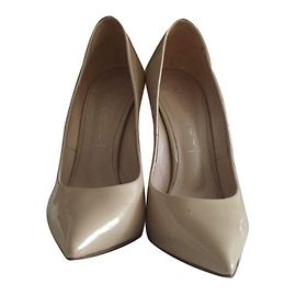 Escarpins Casadei Cuir Vernis Beige Taille 37 Beige