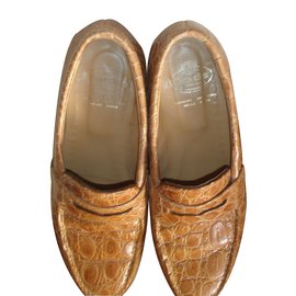 Church's-Flats-Caramel
