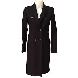 Zara Cappotti, Cappotti Nero