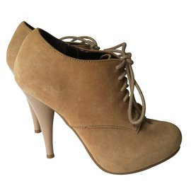 Steve Madden-Ankle Boots-Beige