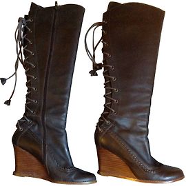 Mellow Yellow Boots Chocolate