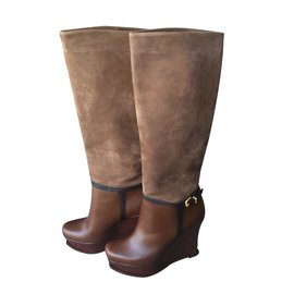 Fendi-Boots-Brown