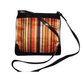 D&G-Handbags-Multiple colors