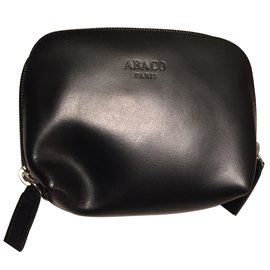 Abaco-Clutch-Taschen-Schwarz