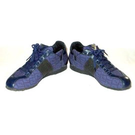 Fendi-Sneakers-Blue