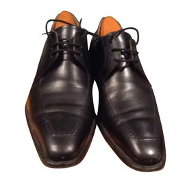 Autre Marque Derbies en cuir noir taille 41 Noir