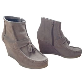 Avril Gau-Ankle Boots-Taupe