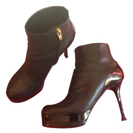 Yves Saint Laurent Black Leather Ankle Boots Black