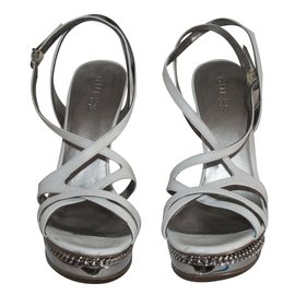 Guess-Sandals-White