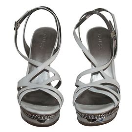 Sandálias Guess de couro brancas com corrente Branco
