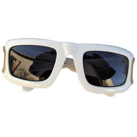 Gianfranco Ferré Sunglasses White