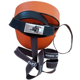 Hermès Bracelets Black