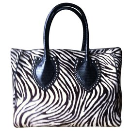 Alaïa-Handtaschen-Zebra-druck