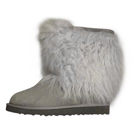 ugg grise ugg grise