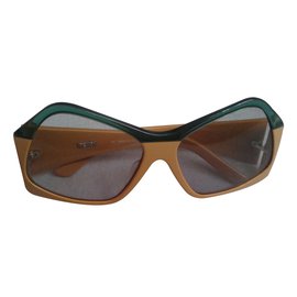 Fendi-Sunglasses-Other