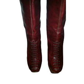 Yves Saint Laurent Botas Burdeos