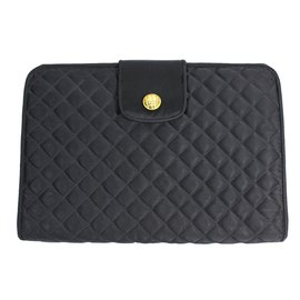 Laurèl-Clutch bags-Black