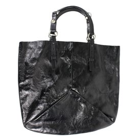 Yves Saint Laurent Ledertasche Braun Braun