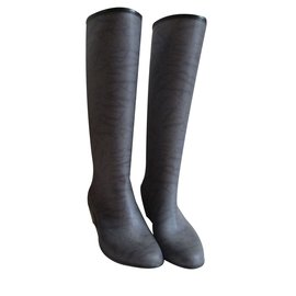 Armani Boots Grey