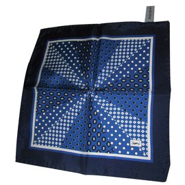 Yves Saint Laurent Sciarpe di seta Blu