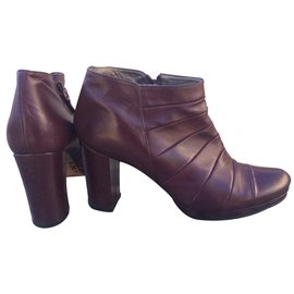 Balenciaga-Heels-Dark red
