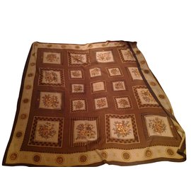 Fendi-Scarves-Multiple colors