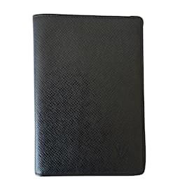 Louis Vuitton-Porte Passeport-Noir