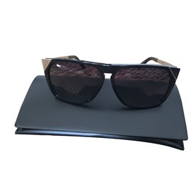 Saint Laurent-Sunglasses-Black