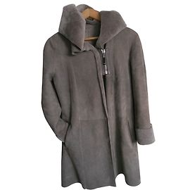 Rizal Coats, Outerwear Taupe