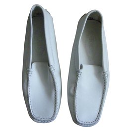 Tod's-Flats-White