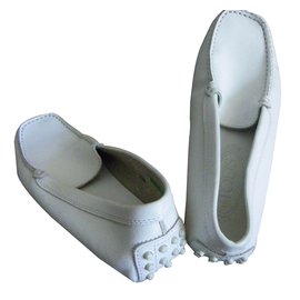 Tod's-Flats-White