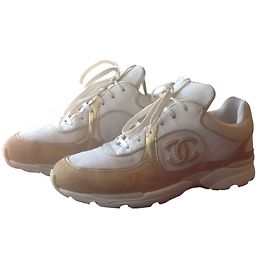 Chanel Sneaker Beige