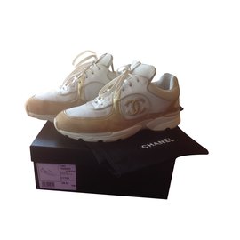 Chanel-Sneakers-Beige