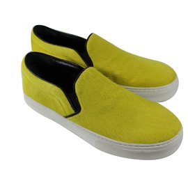 Céline-Slippers-Jaune