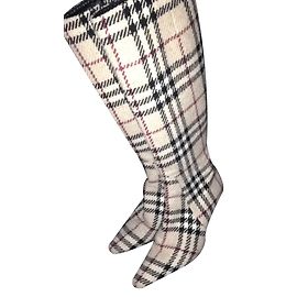 Burberry Botas Beige