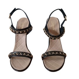Chanel-Chanel leather sandals with gold chains, Size 38-Black