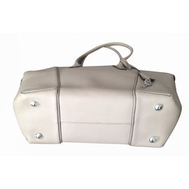 Louis Vuitton-Handbags-Grey