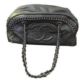 Chanel-Chanel Luxury Ligne Bowler Black Lambskin con cadenas de plata-Negro