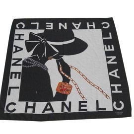 Chanel Bufandas de seda Blanco