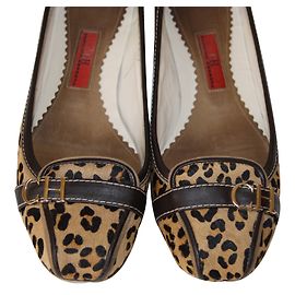 Carolina Herrera Flats Caramel