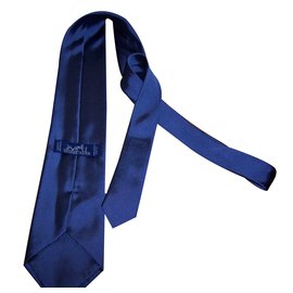 Hermès-Laços-Azul