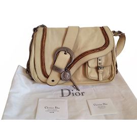 Christian Dior Couro bege Dior Gaúcho com ferragem prateada Bege