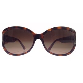 Fendi-Sunglasses-Brown