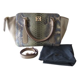 Escada Borse Cachi