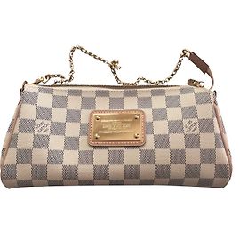 Louis Vuitton Pochette Eva Beige