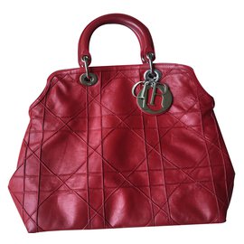 Dior-Handbags-Red