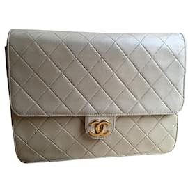 Chanel-TIMELESS-Bege