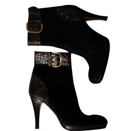 Guess Stiefeletten Schwarz