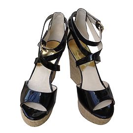 Michael Kors Sandalias cuñas Negro